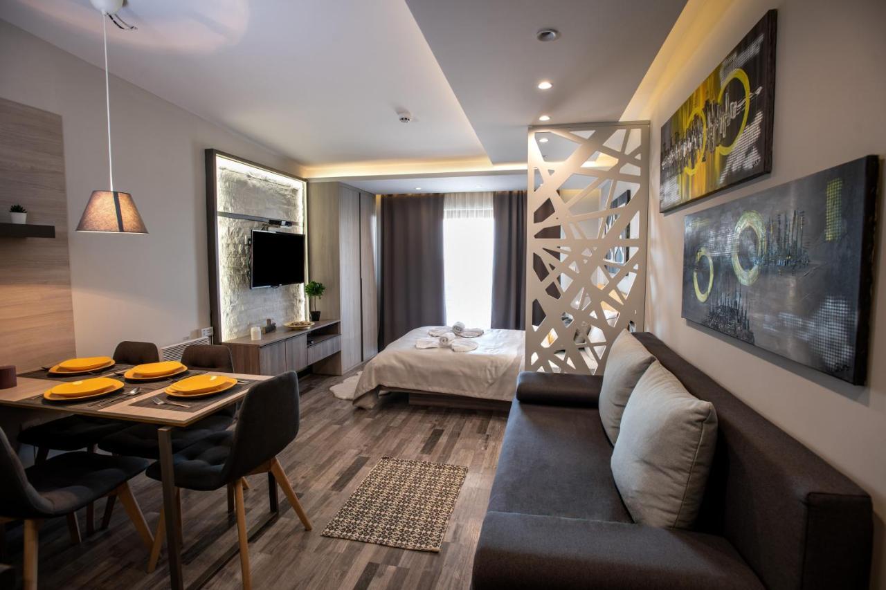 Deltalux Apartmani Milmari Κοπαόνικ Εξωτερικό φωτογραφία